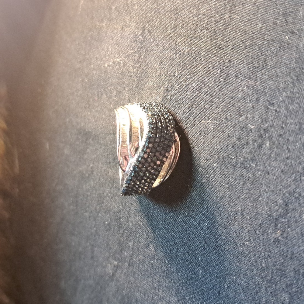Elegant Sterling Silver White and Blue Diamond  Women's Ring. - Picture 2 of 4